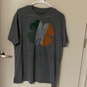 Men’s Shamrock tee Sz XL